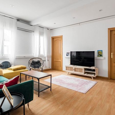 Apartamento Precioso Piso En El Rastro By Bebalmy Madrid Exterior foto