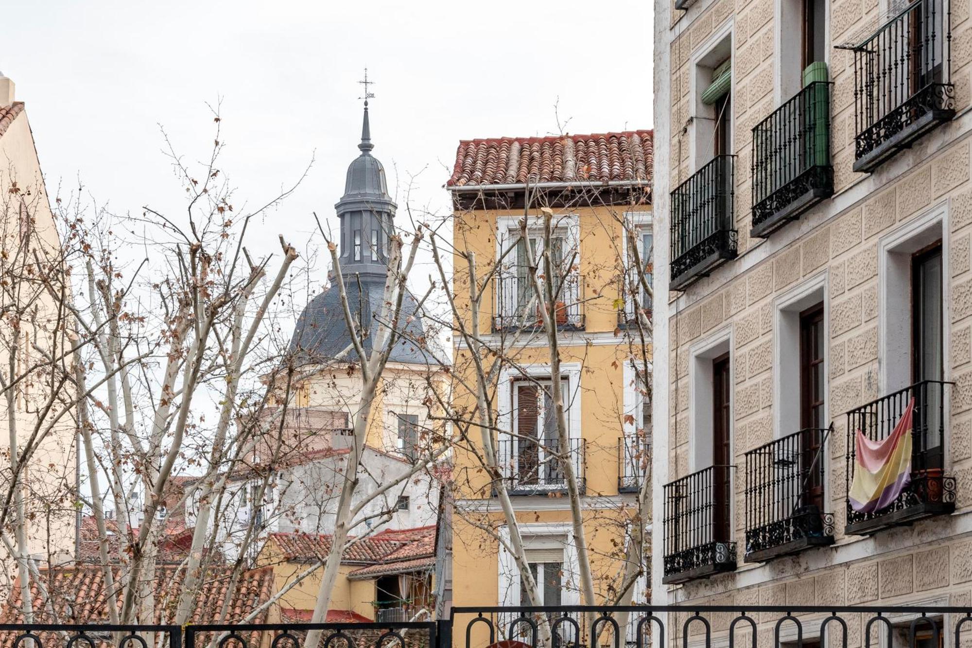 Apartamento Precioso Piso En El Rastro By Bebalmy Madrid Exterior foto